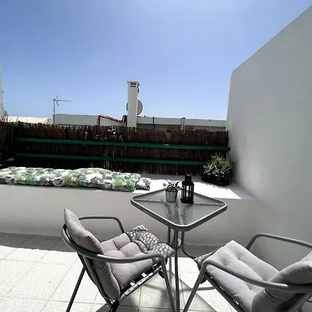Apartment Casa Perdy, Beautiful 1 Bedroom With Communal Pool Tias